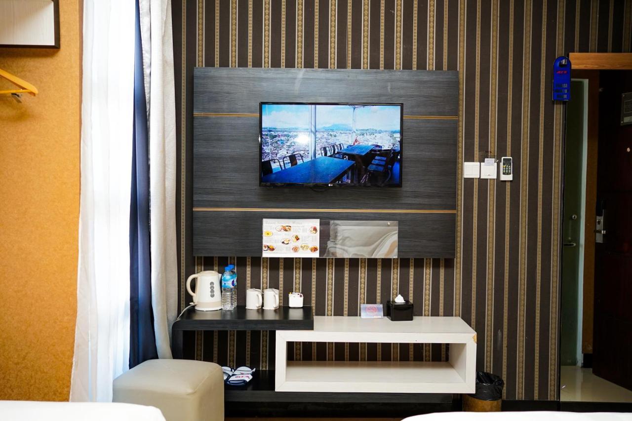 מנאדו Jle'S Hotel מראה חיצוני תמונה