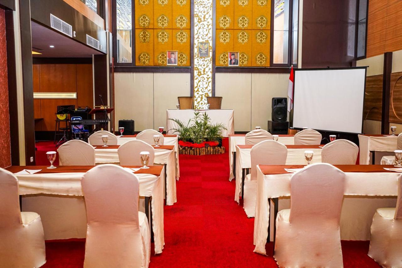 מנאדו Jle'S Hotel מראה חיצוני תמונה