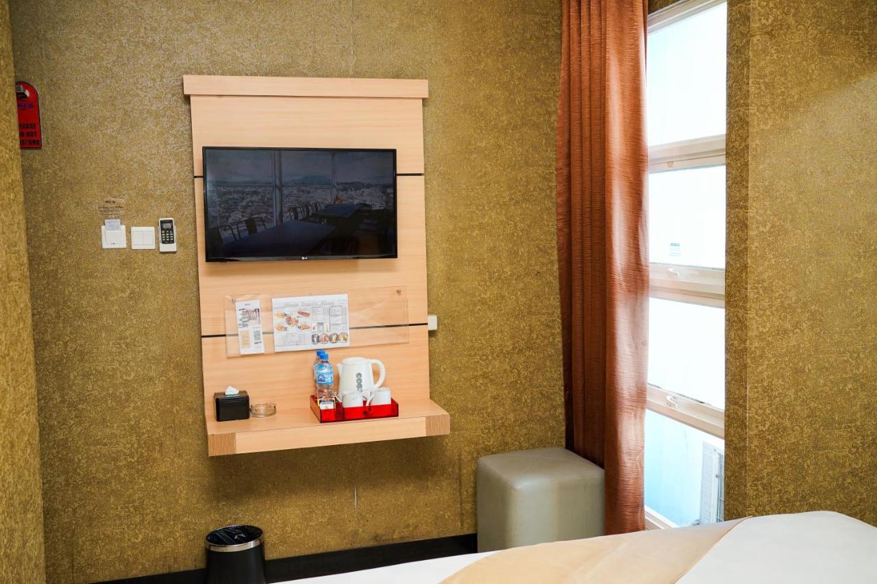 מנאדו Jle'S Hotel מראה חיצוני תמונה