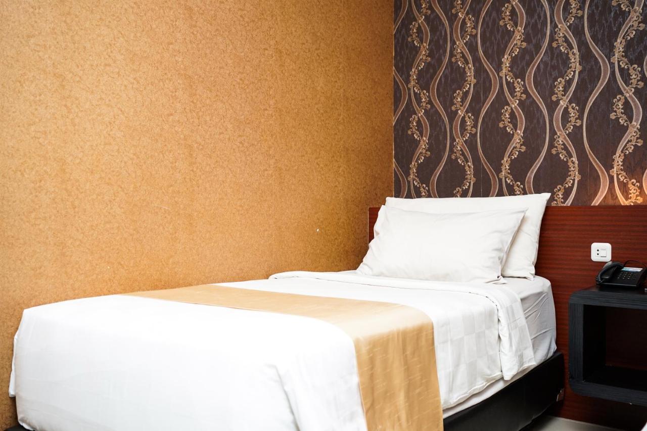 מנאדו Jle'S Hotel מראה חיצוני תמונה